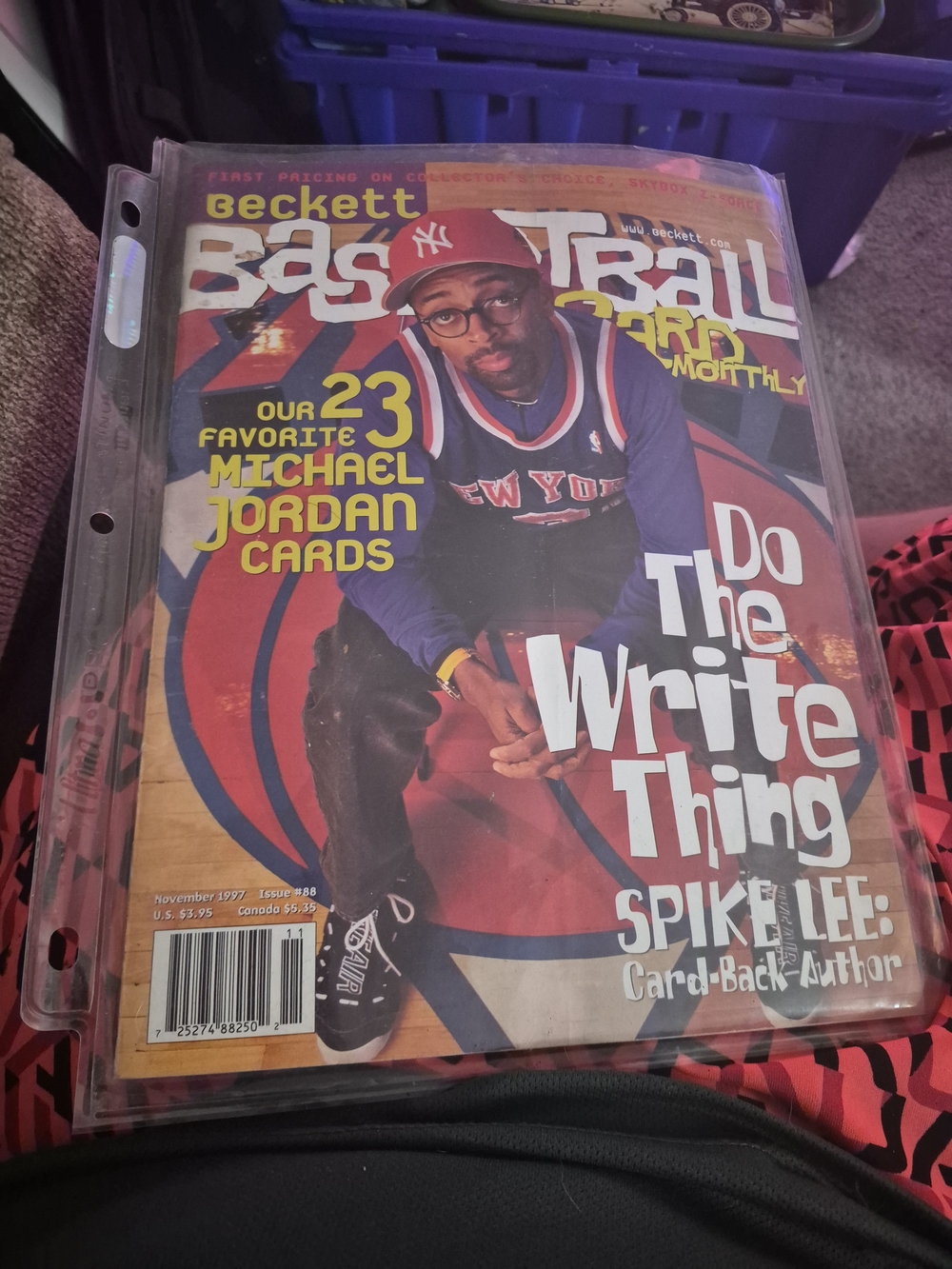 Beckett Basketball Card Monthly November 1997 Issue #88 Ft Spike Lee